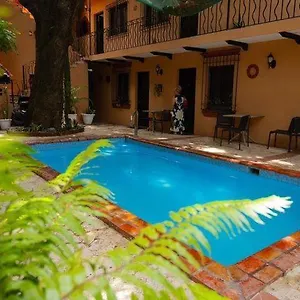 Habitación, Desayuno, Jacuzzi Y Piscina Santo Domingo